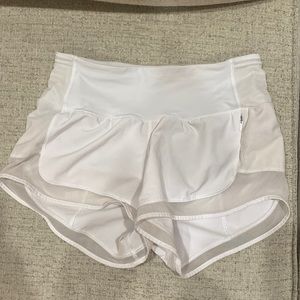 Lululemon Hotty Hot shorts